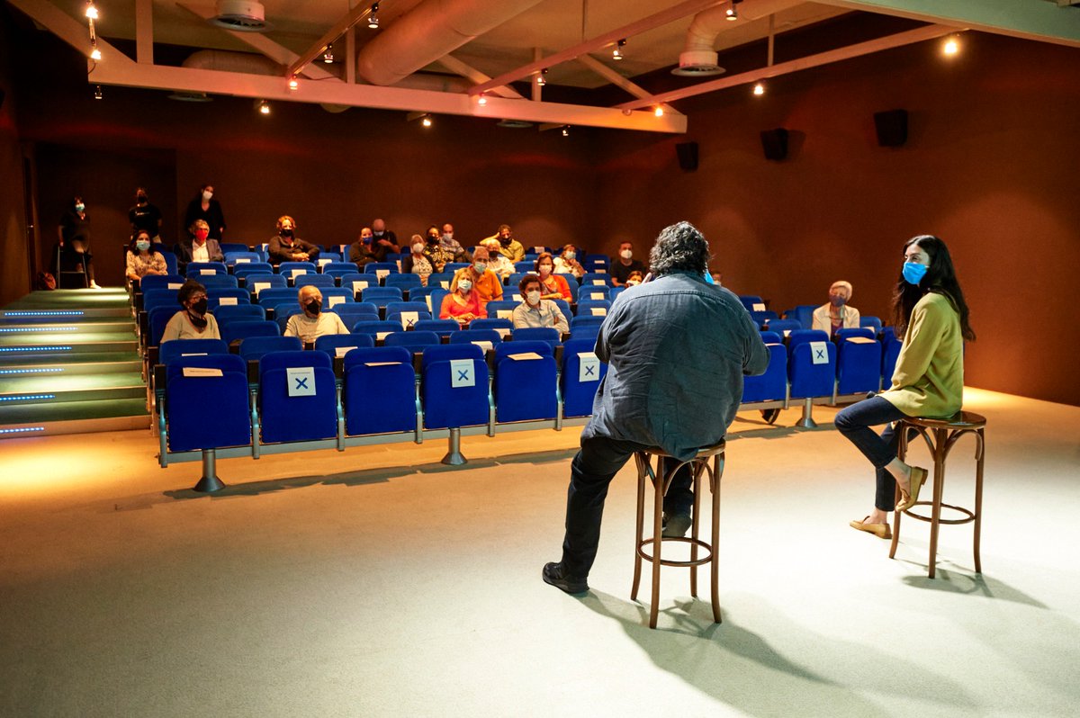 fcinesantander's tweet photo. 📽️ Anoche acogimos el estreno en España de @MiedoTorero, del cineasta Rodrigo Sepúlveda, dentro de nuestra sección Puentes Iberoamericanos. ¡Gran noche de cine chileno en la Sala Casyc UP, de @casyc! 🙌 #SantanderEstáDeCine #Cinema #Chile #SCIS2021 https://t.co/Q4GgYd6Xzb