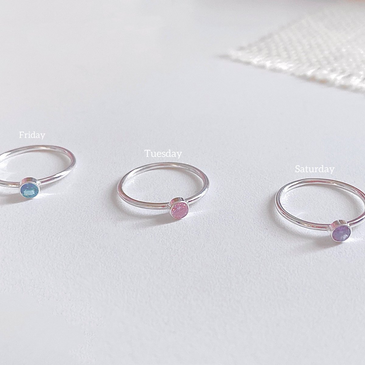 umoonbkk's tweet image. แจกเพิ่มอีก 2 วง !!!!

🧸แหวนประจำวันเกิด UMOON Birthstone🎂(สายมู)

♡กติกา RT+FOLLOW+REPLY emoji ล่าสุดมา 10 ตัว 

[ประกาศผล 10.10]