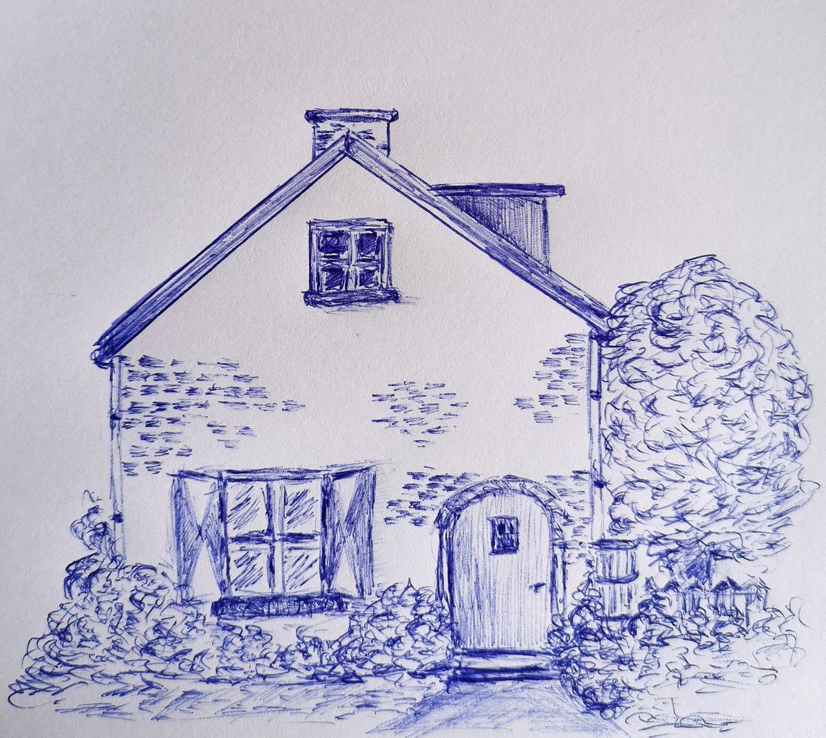 Een huis met een tuintje, even vlug met balpen getekend #sneltekenen #diy #tekenen #illustratie #iktekenmaarwat