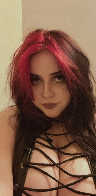 It's mommy to u  now who needs milk ❣ https://t.co/QmRb8qTKXq