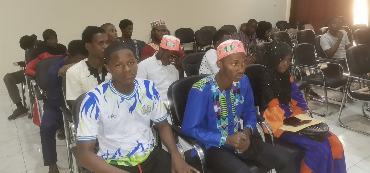 Wafyasl's tweet photo. @Wafyasl currently hosting Audtion for organizations in the Western Area that will be participating in the National Fullah Cultural Festival to be held on 14 Nov. 2021 at #Catco International Hotel Hall
They are competing on:
TAALI (STORY)
GIMƊI (POETRY)
PICTURE IDENTIFICATION https://t.co/JAwVC2DZCu