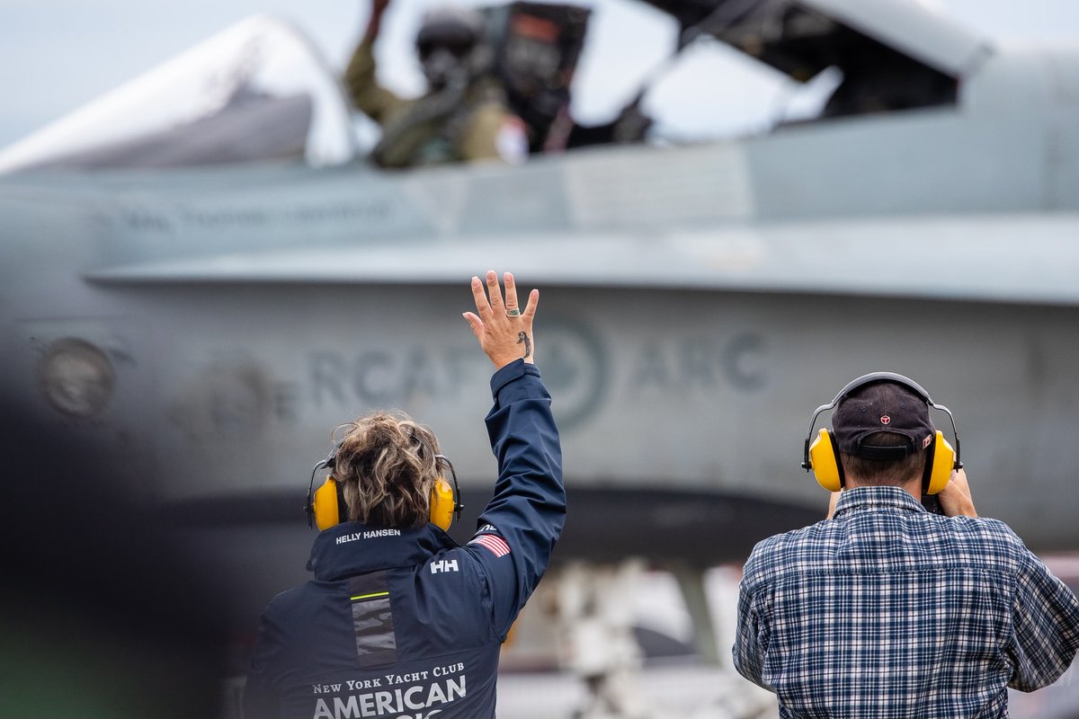 CF18Demo's tweet photo. Whoβs ready for day 2 at @AeroGO2019 ππΎππΌββοΈππ½ββοΈ
.
.
.
#cf18 #cf18demo #aviation #hornet #jet #aircraft #militaryaircraft #rcaf
#airshow #airshowseason2021 #fighterforce
#fighterpilot #tech #strongathome #opinspiration
πΈ @patcardphoto https://t.co/rYBzKVczDm