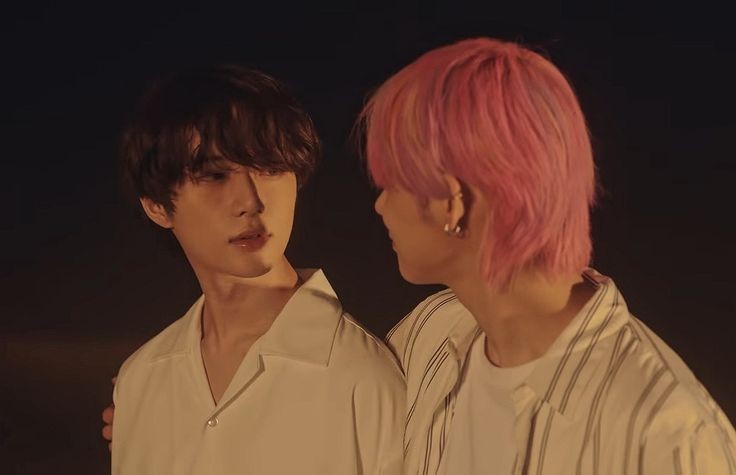 01zworld's tweet photo. wholesome beomgyu and yeonjun crumbs that i wish i could virtually hug for comfort — a thread ; https://t.co/MthWjyG5l6