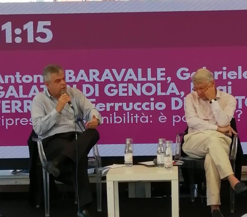 fsitaliane's tweet photo. Luigi Ferraris AD #FS al @FestivalCom di #Camogli: "Il Gruppo FS pronto a investire 31 mld del #pnrr in #mobilitàintegrata, #tecnologie e #sostenibilità puntando su #AV e trasporto regionale. Infrastrutture sempre più interconnesse e #digitalizzate".
@LucaTorchia https://t.co/0xT4F1uV6v