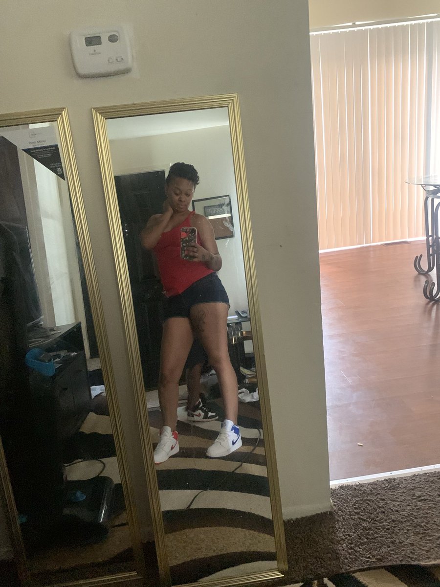 mzgetemrite's tweet photo. Love the skin im in https://t.co/DsfsiuIvXH
