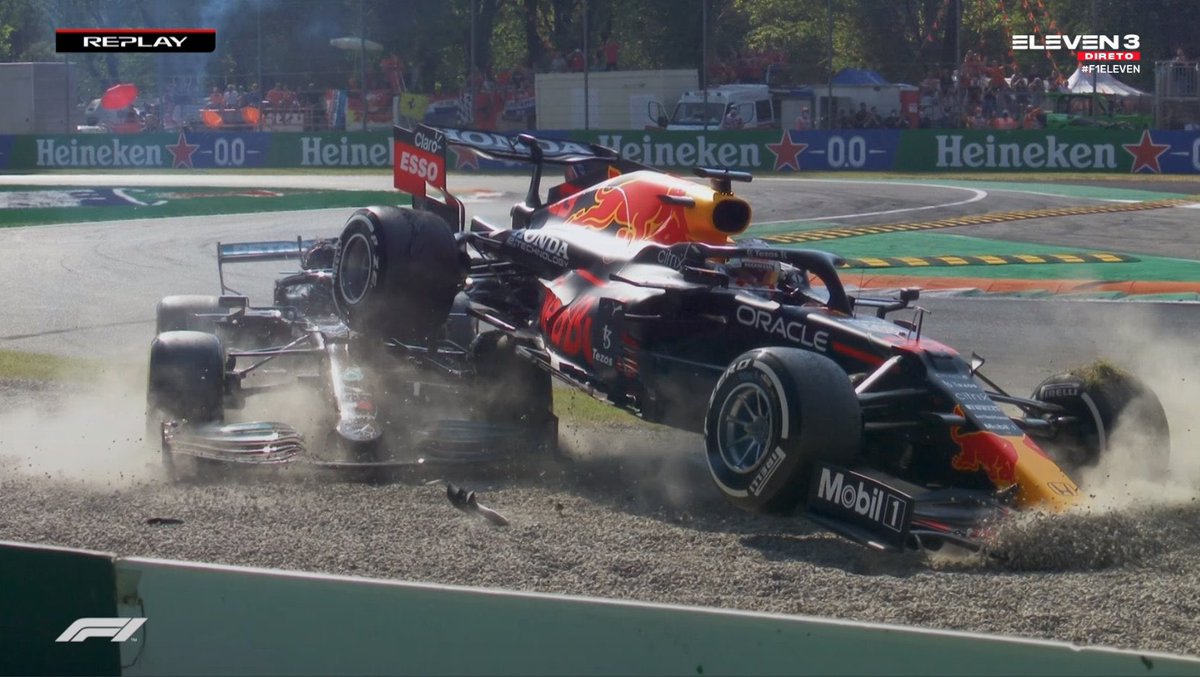 GvanderGarde's tweet photo. This moment will be a moment forever. https://t.co/lDv5AMMQSl