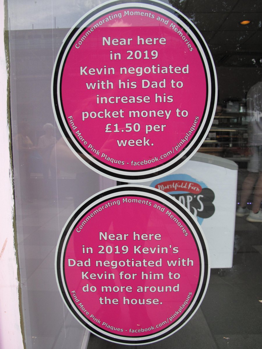 Commemorating Kevin and his Dad 😁 Thanks to 'Daamn Good Bakes' facebook.com/daamngoodbakes for hosting these plaques - Pink Plaques sponsored by <a href="/mayflower400uk/">Mayflower 400 UK</a> with partners <a href="/plymouthcc/">Plymouth City Council</a> <a href="/theboxplymouth/">The Box, Plymouth</a> <a href="/PlymCultureUK/">Plymouth Culture</a> with added support <a href="/PlymCityCentre/">Plymouth City Centre Company</a>