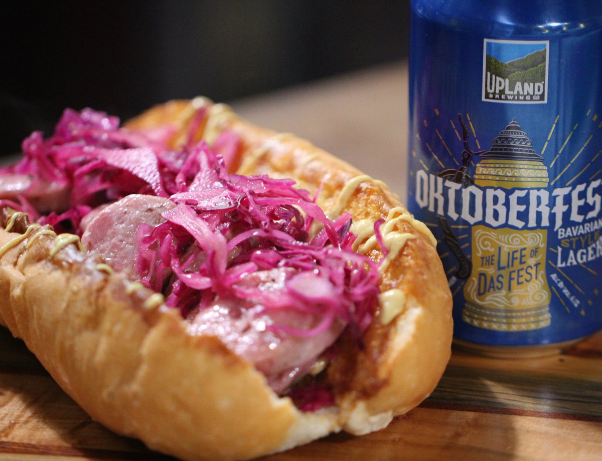 hinckleymeats's tweet photo. Oktoberfest Beer Brats are on the menu this weekend. Wear lederhosen. #LiveFancy https://t.co/DO5p0AnVCa