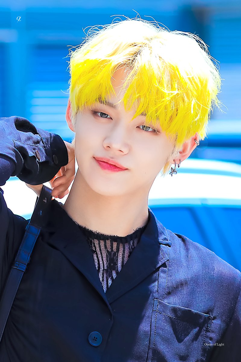 oceanoflight_yj's tweet photo. 생일축하해💖
#연준이의_가을_영원히_모아
#OurFirstLoveYeonjun https://t.co/dhwvlD2pgQ