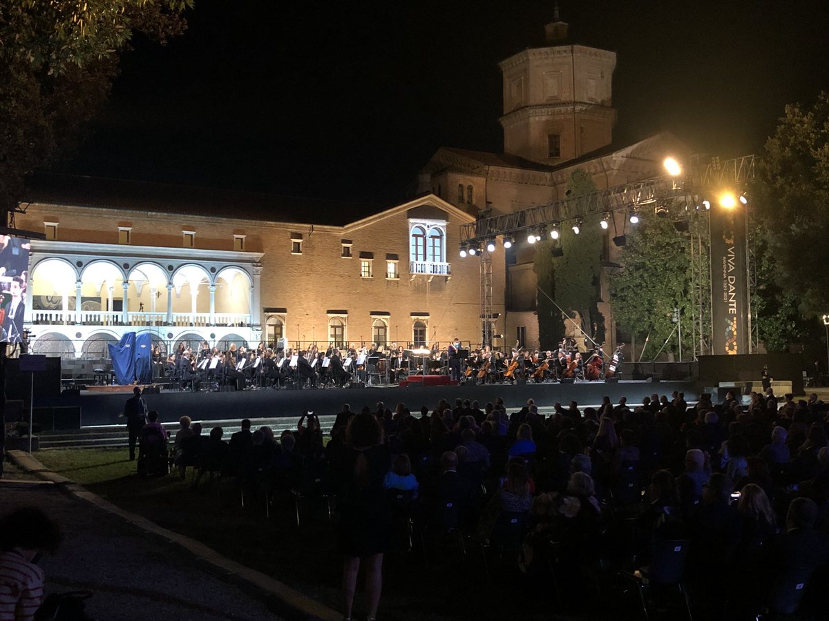 ravennafestival's tweet image. #Dante chiama e noi rispondiamo con la musica... il Concerto per #Dante ha inizio, #livestreaming su @itsart_it