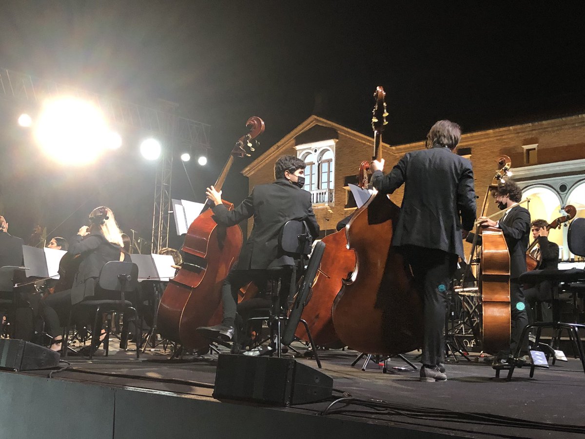 ravennafestival's tweet image. #Dante chiama e noi rispondiamo con la musica... il Concerto per #Dante ha inizio, #livestreaming su @itsart_it