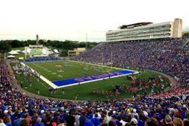 Seems unreal!! Thank you to @CoachFuchs and the rest of the Kansas University football staff for extending me an offer! Go Jayhawks!! ❤️💛💙 @KU_Football @JayhawkSlant @CoachSvarczkopf #gojayhawks