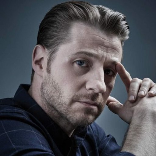  Happy Birthday Ben McKenzie      