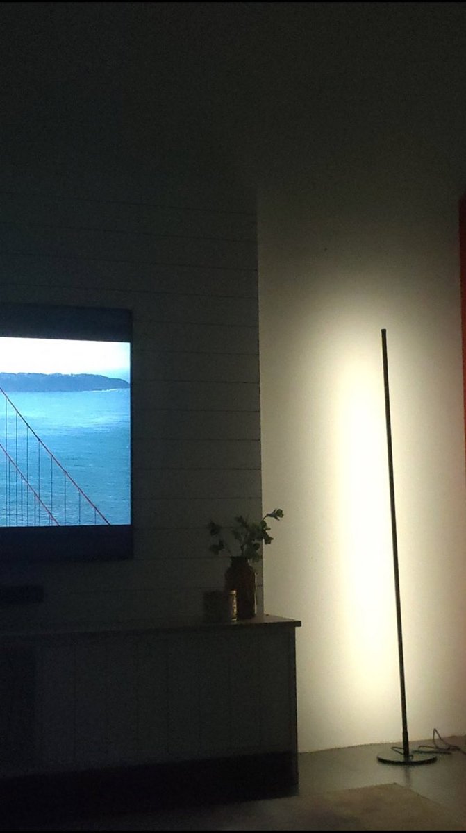 ashalostinhell's tweet image. ada yang suka lampu rgb dekat sini? harini i nak share dua lampu rgb untuk deco bilik atau rumah korang. siap ada remote and bluetooth untuk control.