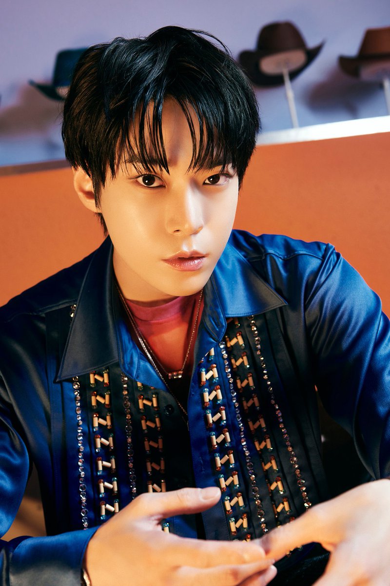 _KDyoung96's tweet image. NCT 127 The 3rd Album ‘Sticker’
Image Teaser #DOYOUNG

#NCT127 #NCT127_Sticker