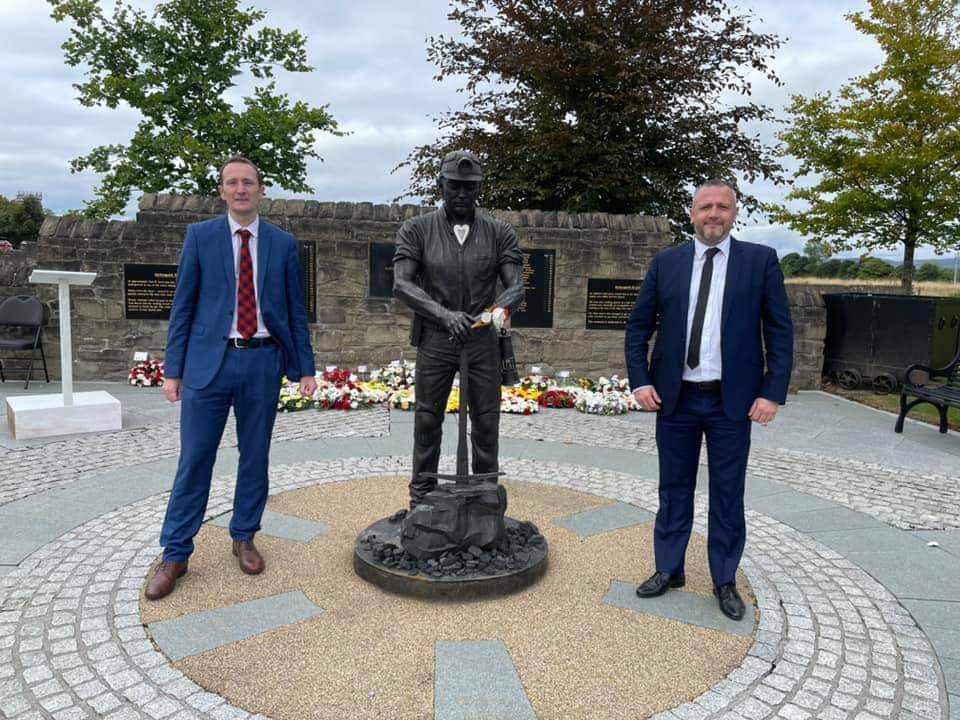 StevenBonnarSNP's tweet image. Today a service in Moodiesburn marked the remembrance of the 62nd anniversary of the Auchengeich Mining Disaster in which 47 men did not come home from work that day on 18 September 1959. 

I had the honour of laying a wreath remembering them on behalf of all my constituents.