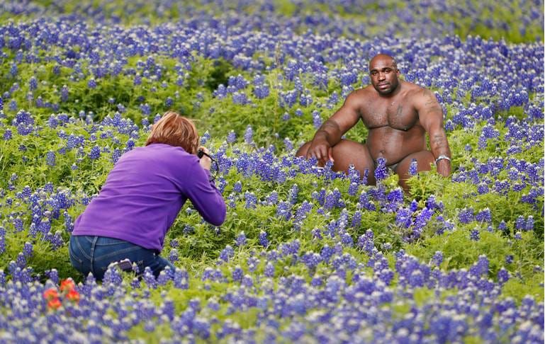 woodonbed's tweet photo. Just another at the park... 🌷 🌷 🌷 🌷 
#bigbarry #woodonbed #memes #funnymemes #covidmemes #funny https://t.co/U2unq2VmOa