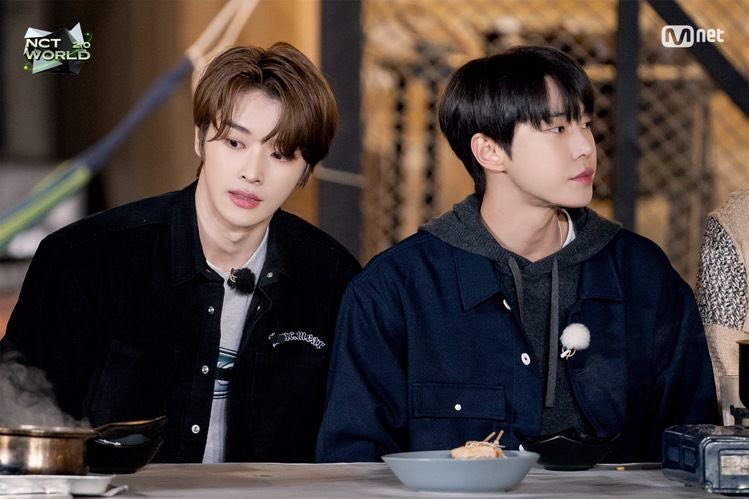 _KDyoung96's tweet image. 2021.09.13 #HAPPYSUNGCHANDAY 🎉🎉🎉

(เพิ่งรู้ว่ารูปคู่ของผมกับซองชานมีน้อยมากๆเลยล่ะครับ ㅠㅠㅠㅠㅠㅠ)

#NCT #NCT_U #NCT_event