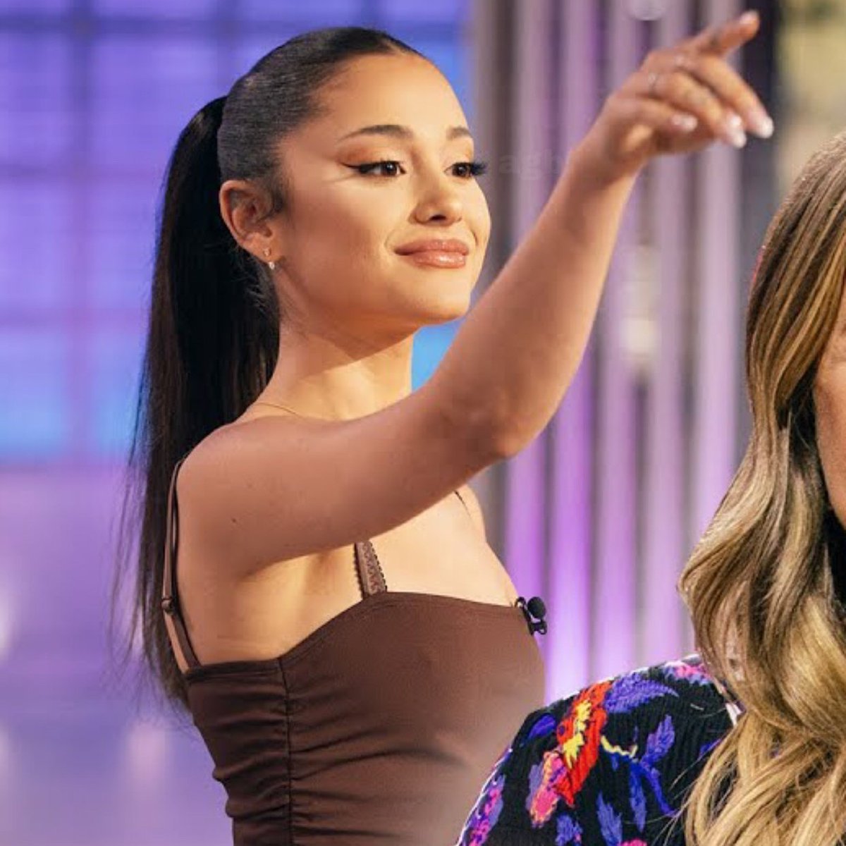 ♥︎ (@ariloveplace) on Twitter photo 