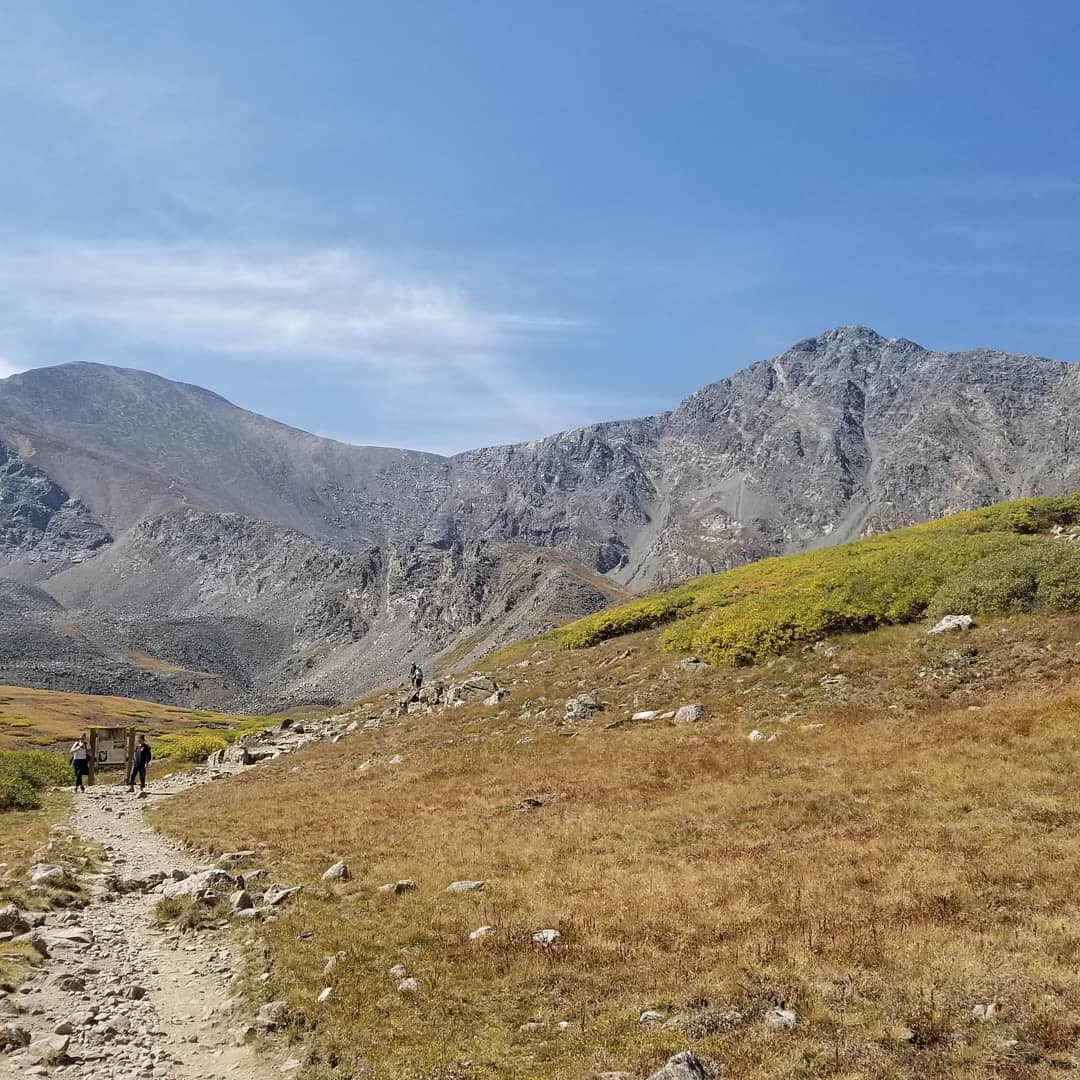 NobleDewitt's tweet photo. From an interview shoot this weekend for the doc. I'm working on

#hikingculture #hikingadventures #hiking #hike #snow #mountains #mountain #nature #wildlife #wild #keepcoloradowild #drawing #art #colesclimb #outdoors #colorado https://t.co/IIwe7U7Q4M