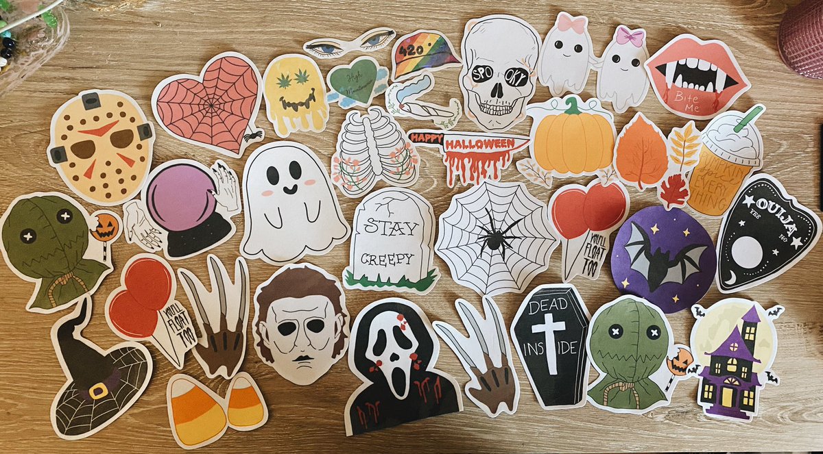 AshleeStickers ✨🌈 tweet media