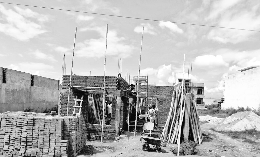 ClayPvt's tweet image. 6 Marla house construction in progress in I-14, #Islamabad.

#Construction #GreyStructure #HouseConstruction #Builders #Structure