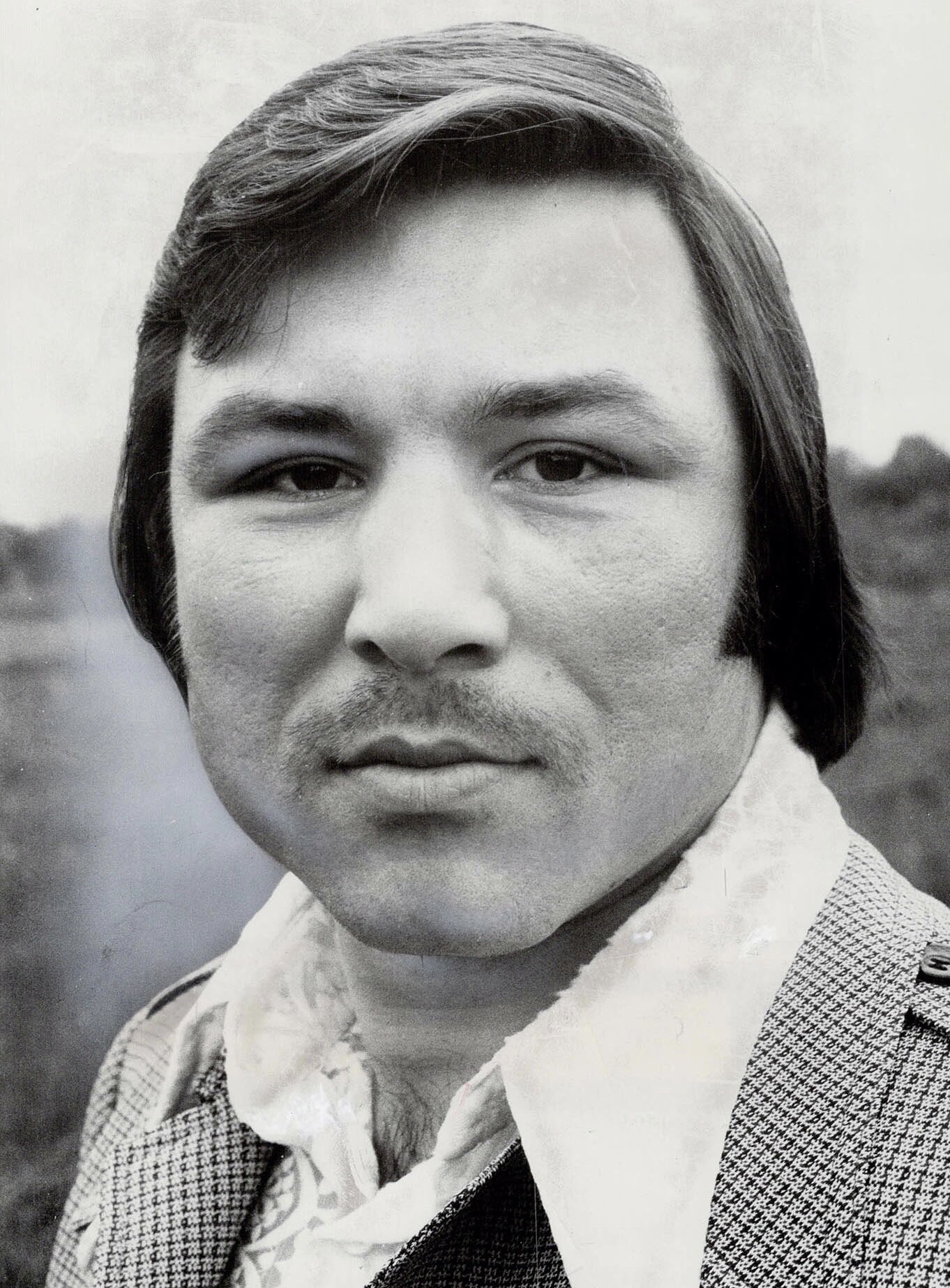 Happy birthday to former  heavyweight champion and world title challenger George Chuvalo, who turns 84 today! 