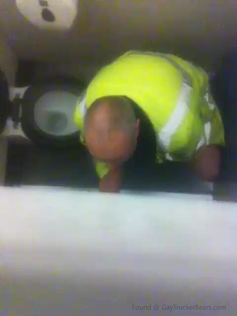TruckerFan68 on Twitter: "Trucker's Gloryhole https://t.co/DO3f1gsn1i