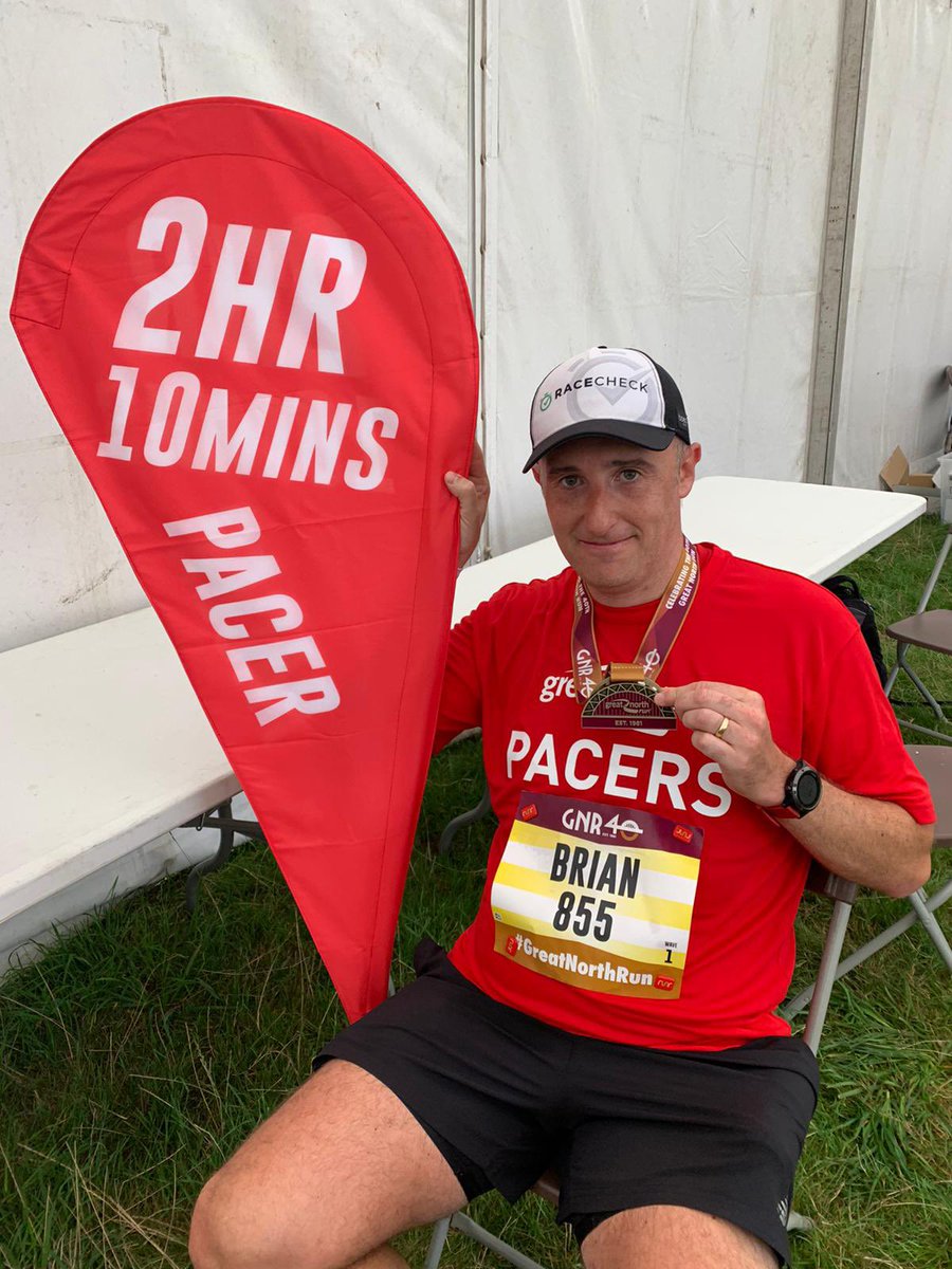 BriShaw81's tweet photo. First time pacing #GreatNorthRun
Made up with official time of 2:09:45
Course was brutal almost all way round, up and down with hardly any flat parts at all
Atmosphere fantastic as always from the geordies
#neverpacealone #OggyOggyOggy https://t.co/6IP0jbAcqL