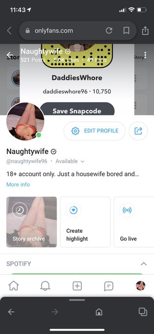Message me I don&rsquo;t bit hard😈 https://t.co/m7zfDBMuvS