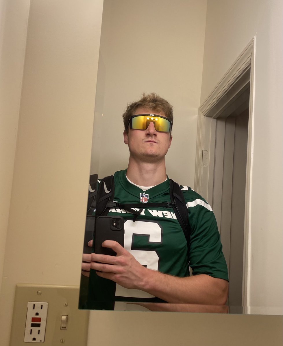 About to embark on 12+ hours of football. All the off-season training has led to this moment and it’s time to step outside. Bets are all 🔒 and loaded. Demon time.