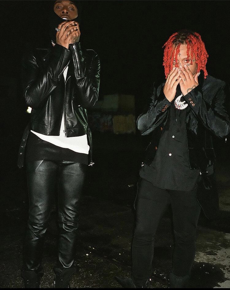 axrontk's tweet image. 