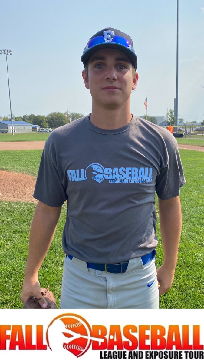 Caleb Recker sparks a 4 run 3rd inning for the Aces with a big RBI 3B.