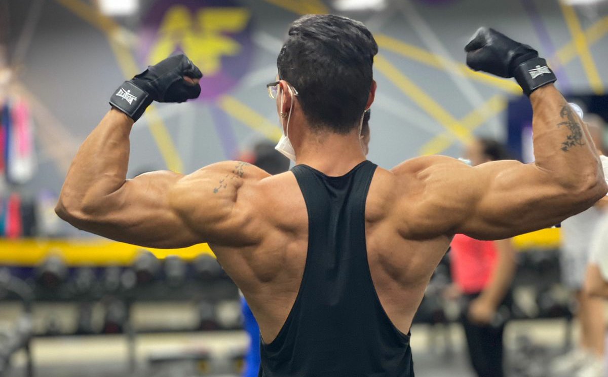 Magnamus85's tweet photo. Los domingos también se entren! 💪💗 #gym #gymmotivation #gymboy #ShouldersOut https://t.co/R3SBHec6xl