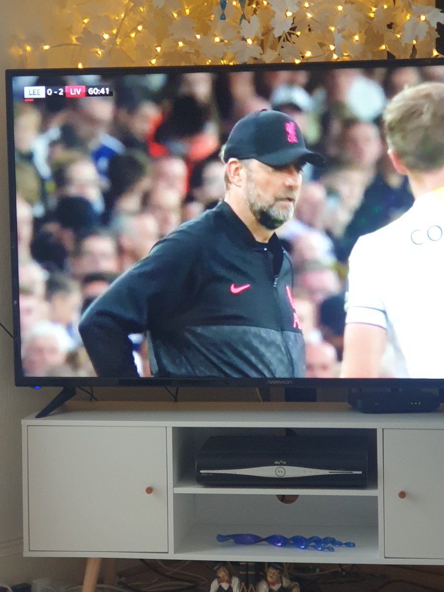 jslufc's tweet image. Struijk sent off coz this nazi moaned at ref