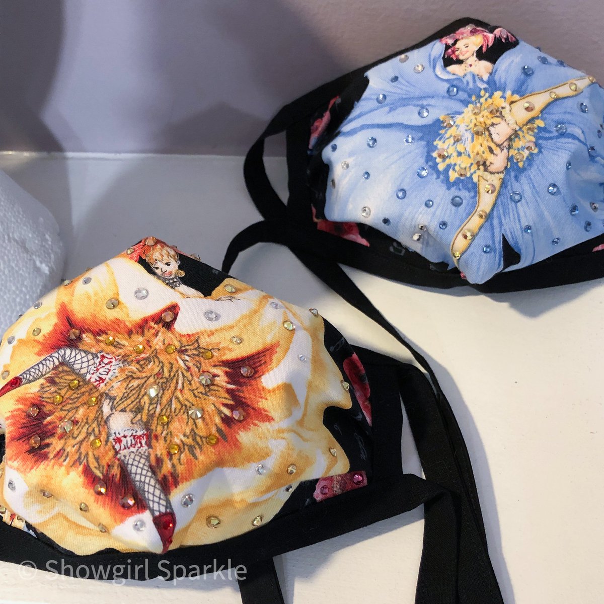 ShowgirlSparkle's tweet photo. Can-Can Collection - Daffodil Showgirl Fabric Mask
Am I still sewing masks? Sure! My masks are comfy enough to forget you're wearing one. A mask so fabulous, you'll feel good keeping it on! 😷
#clothmask #comfymask #handmade #designermask #slowfashion #yyjmade #makerlife #spa... https://t.co/0tlS3quqLC