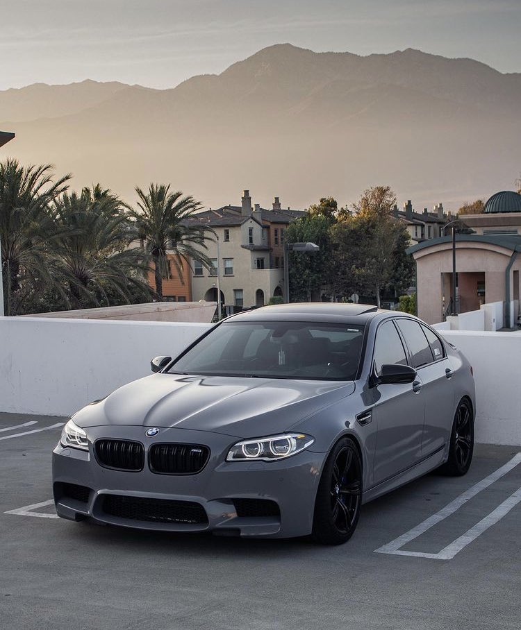 BMW HOME 𝕏 on X: BMW M5 F10 ☑️✨  / X