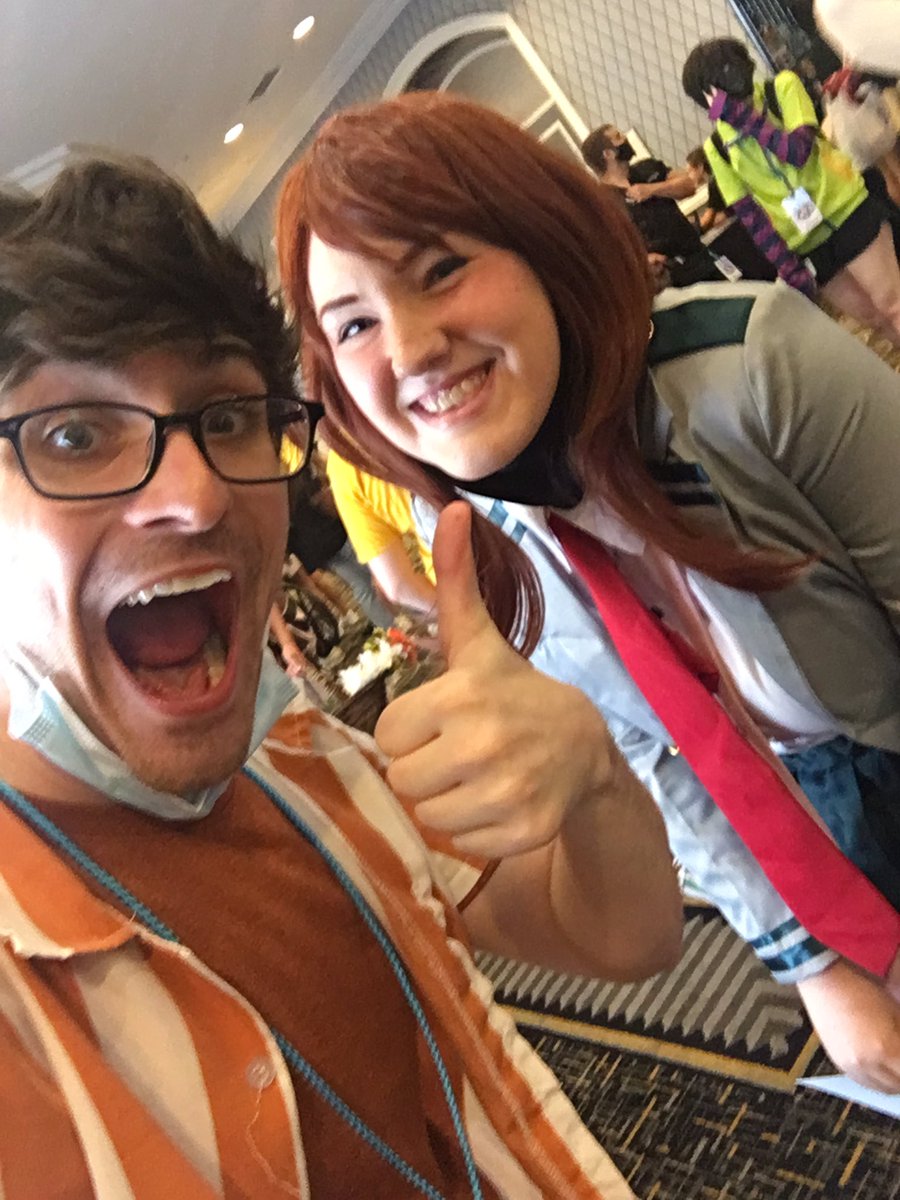 underscorebuns's tweet image. ohh I never came back to this!!! he was the sweetest man in the world and i love my legosi print so much