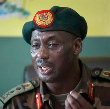 Newzug's tweet photo. Today In history 

Its six years since Gen. #Aronda died

He died on 12th September 2015 [of heart attack] in Dubai while on transit from South Korea. Aronda served as the Chief of Defence Forces for 10 years,  overseeing the defeat of the LRA and the ADF Rebels.

#Andrew https://t.co/0t7aIxrAxf