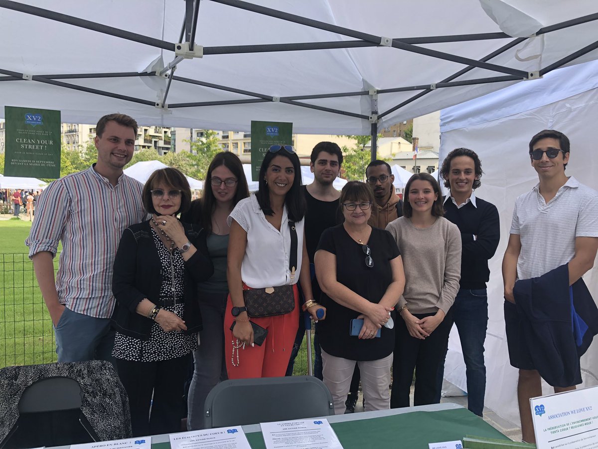 wlxv2's tweet photo. #ForumdesAssociations du 17ème cette après-midi, où nous avons eu de nombreux nouveaux membres et adhérents ! Merci à l’équipe @Mairie17 pour leur aide

🔴 Prochaine opération: 
👉🏻 Clean Your street 
👉🏻 Samedi 18 septembre 
👉🏻 Devant la @Mairie17 
👉🏻 Pou le #worldcleanupday https://t.co/0VQT0mQEf1