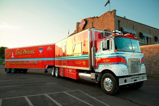 Evel Knievel truck and trailer