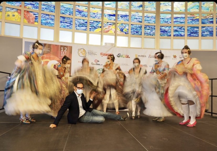 EugeniAlemany's tweet image. En les meues mans tinc l’acta amb els restaurants que fan LA MILLOR PAELLA VALENCIANA DEL MÓN.

En els stories teniu un recull de moments top instagram.com/eugenialemany 

Però ja vos ho avance: la 61 edició del Concurs Internacional l'han guanyat dos restaurants de MADRID. 🥘🙀