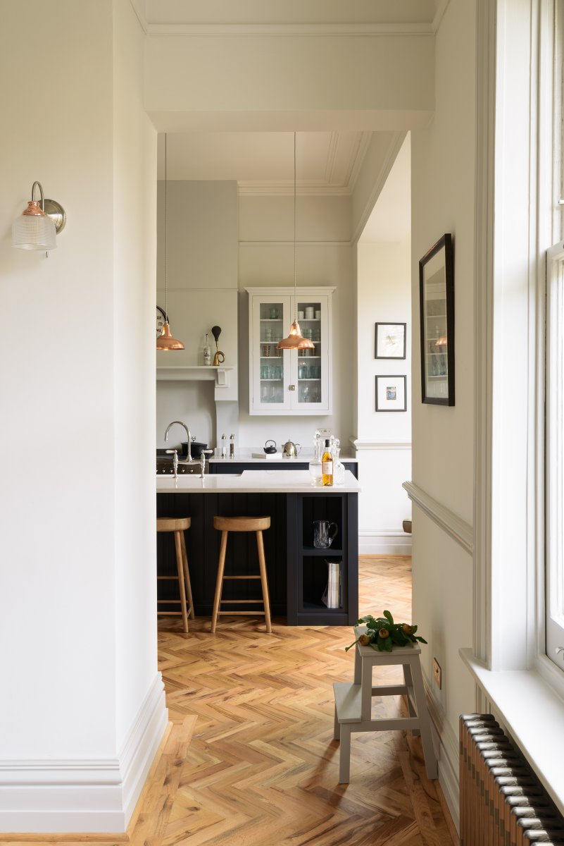 deVOLKitchens's tweet photo. Terracotta parquet or oak parquet, which look to you prefer?
#KitchenFlooring https://t.co/VmbdMZO2kz