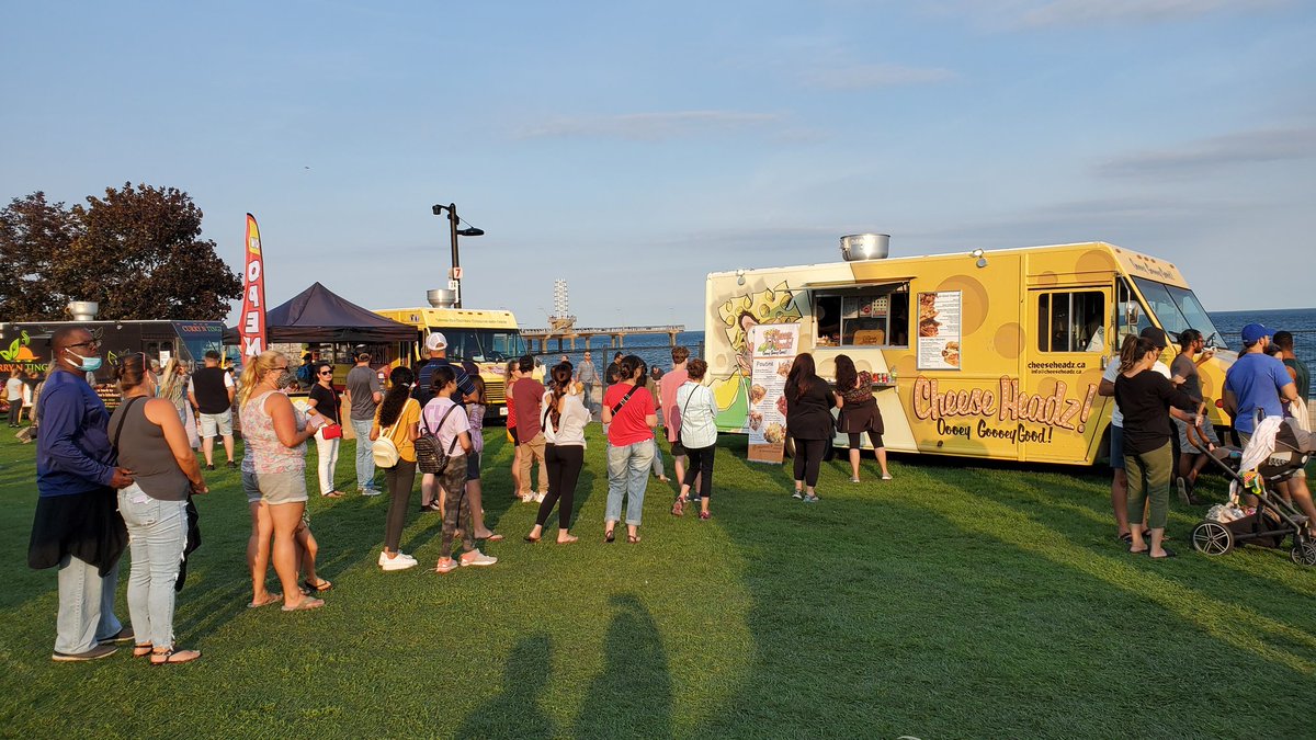 JustOutAndAbout's tweet photo. The Food Truck Festival is back at Spencer Smith Park. Had great fun and great eats in support of @sickkids. 
@FoodtruckfestCA @BurlingtonTour #BurlON #FoodTruck https://t.co/9Ja60euEIY