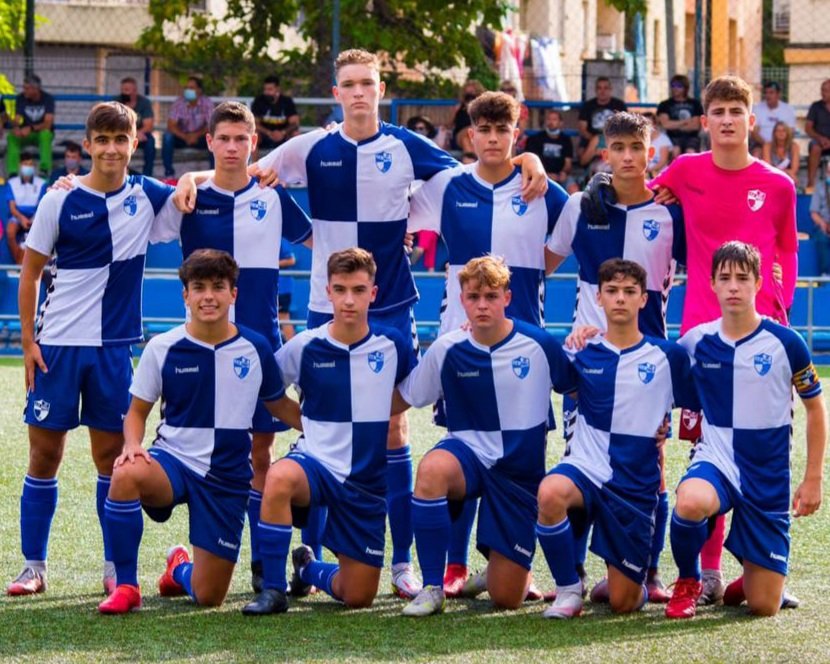 dacajuz's tweet photo. Gran victoria para empezar la temporada 21-22 en división de honor cadete.
@CDECantera 2 @FundAlcoraz Huesca 0
¡ Seguimos creciendo!         ⚽🔵⚪⚽ https://t.co/xdjPZwB5AB