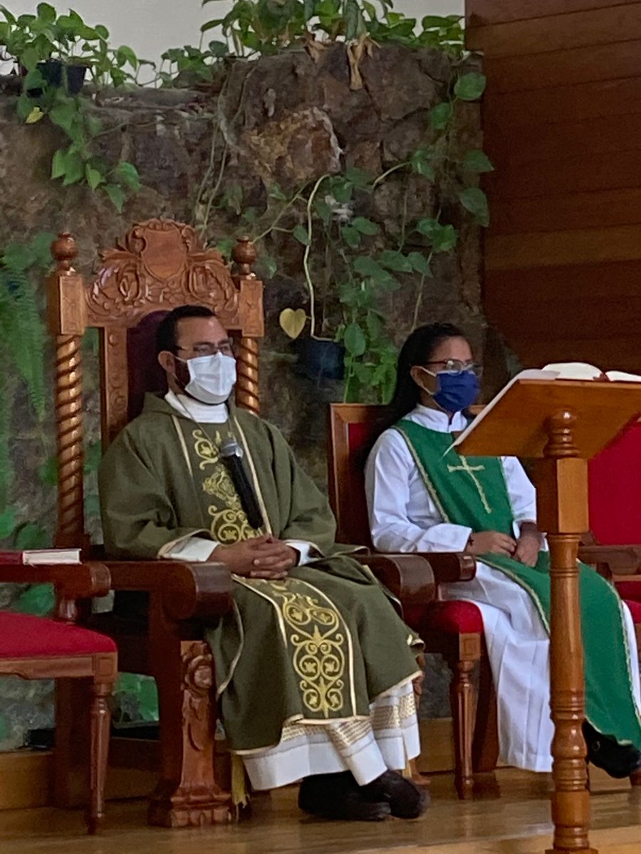 LeonArchi's tweet photo. Inicio de los trabajos de la Pastoral Vocacional en la Parroquia de San Pío X. Preside el Padre Juan de Dios Rodríguez https://t.co/OzPVdET1PN