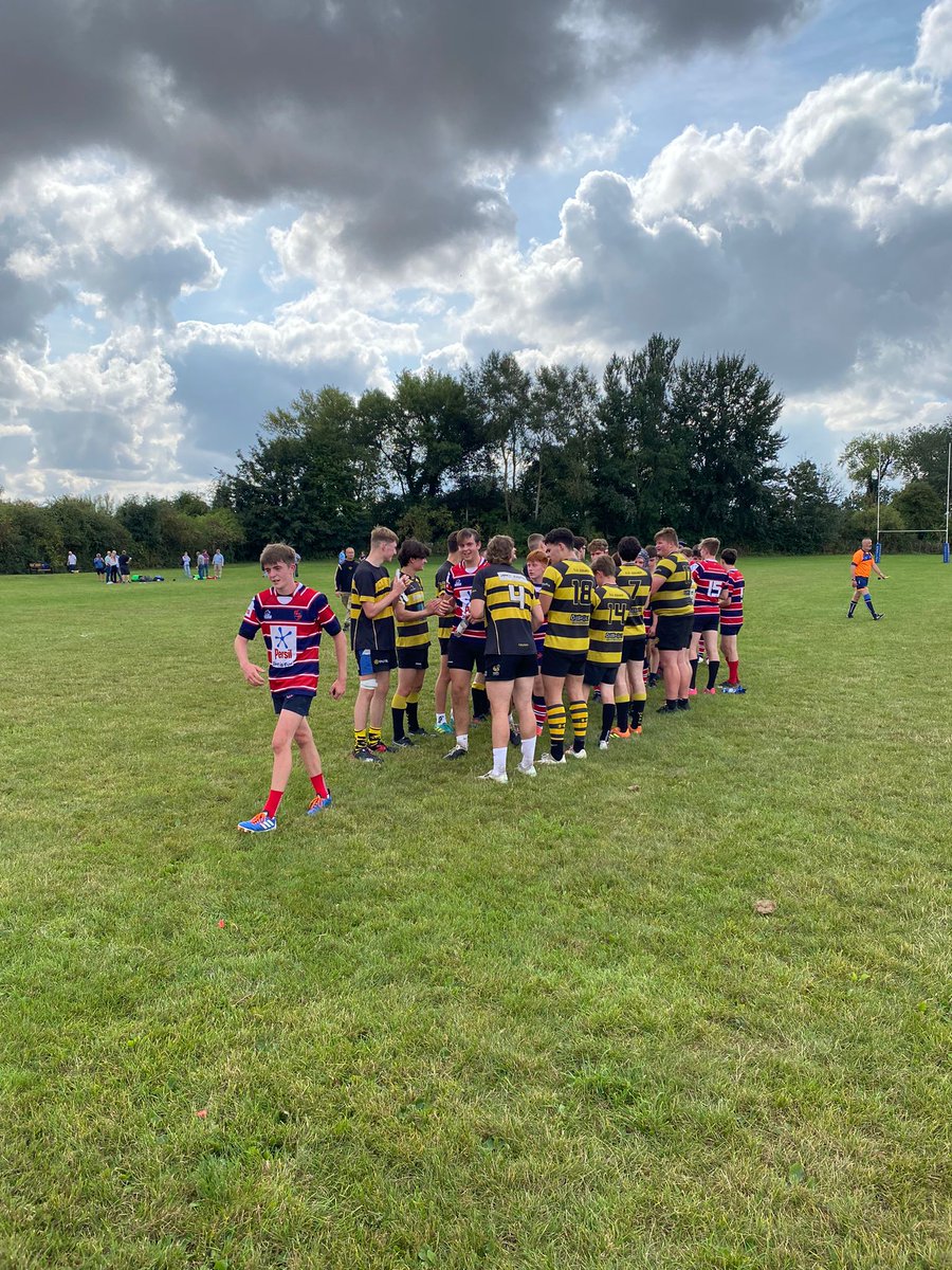 GroveRFC's tweet photo. What a fantastic day for our #pitchupforrugby event today.
Lots of current and new players enjoying rugby, bbq, ice cream van, bar and a great Colts game against @wallingfordrfc
#rugby #grovepride https://t.co/FNZsPxolRl