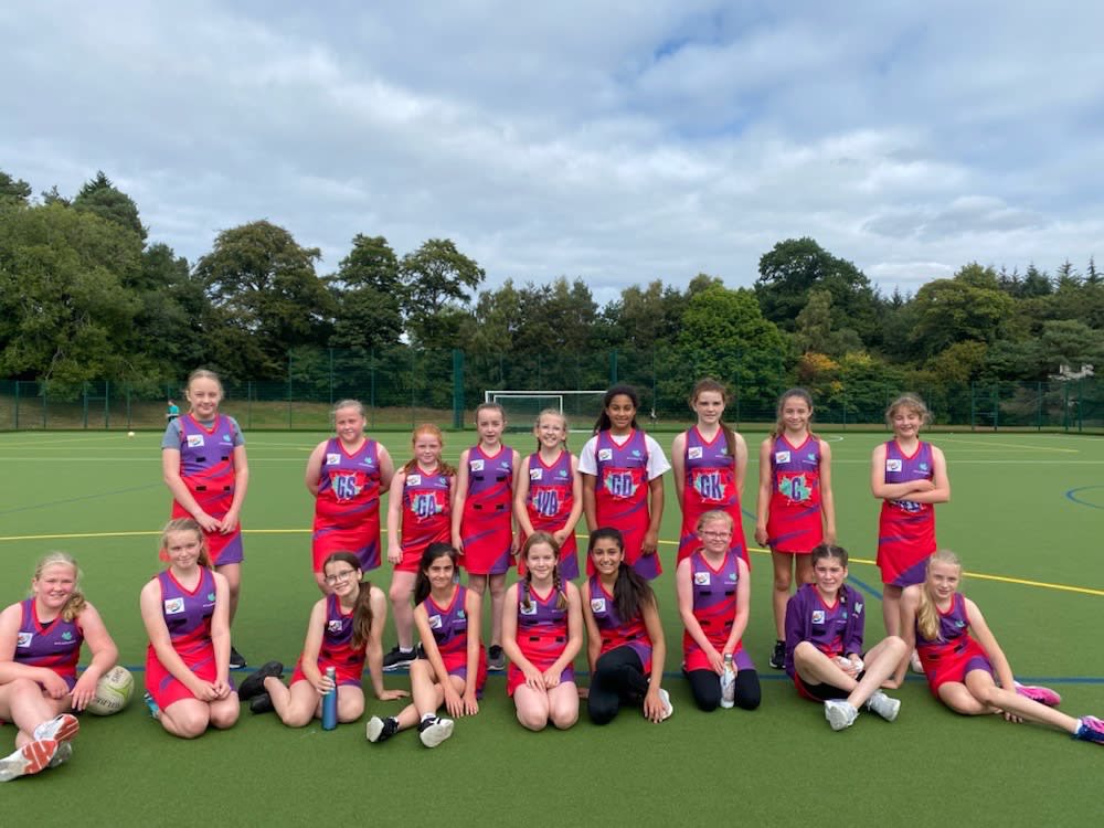 SycamoresSAPC's tweet photo. Thank you @stcadsnetball our U13s loved their day of game play! We are all so happy to be back on court ππ #netballready @GlasgowNetball @NetballScotland https://t.co/tDTS9wO22z