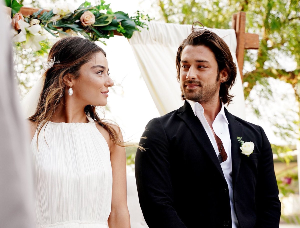 melissa_nehirfc's tweet photo. They look so good 😏🔥
#PoyHaz #AdaMasalı https://t.co/cpsGvArAKD