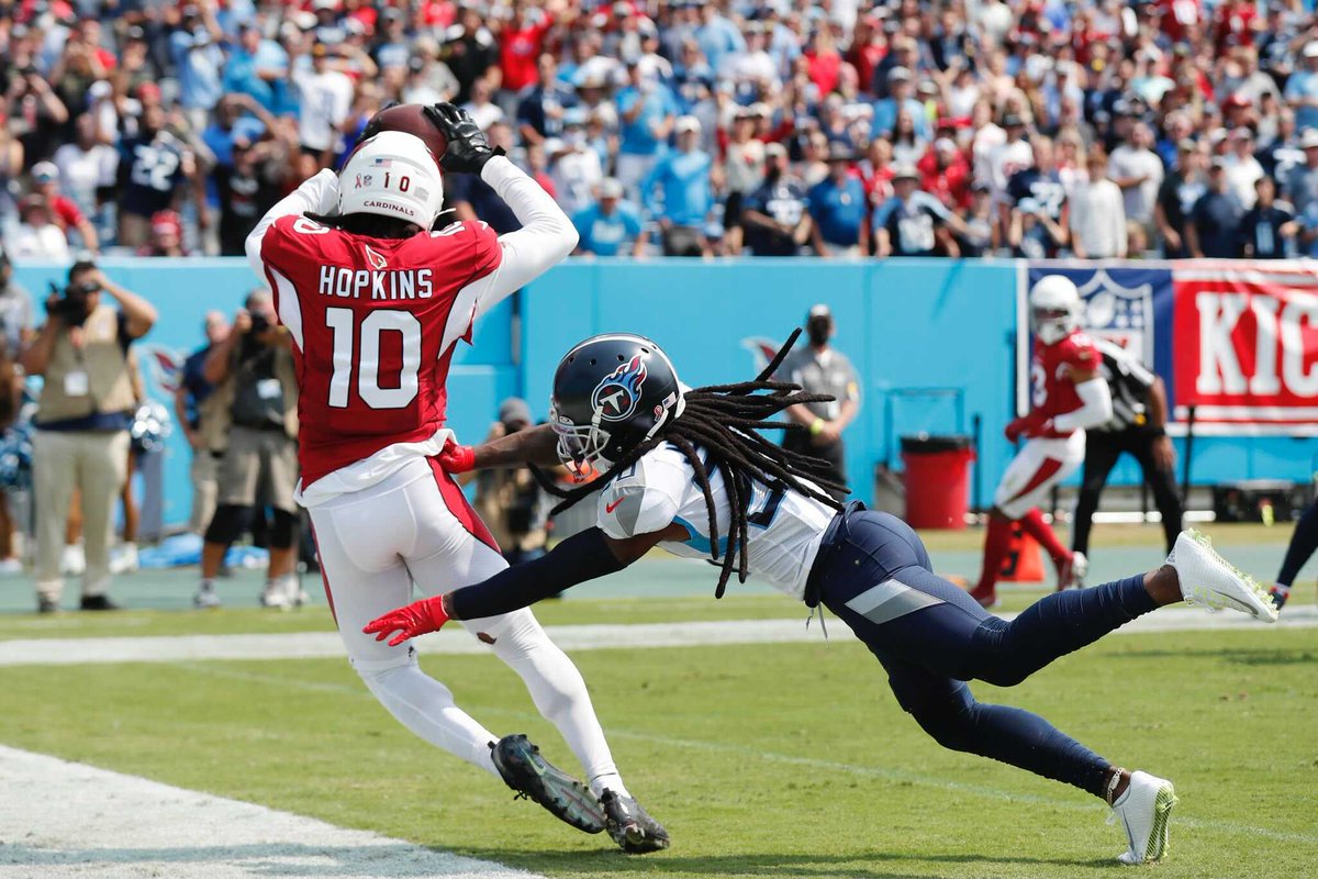 PFF_Fantasy's tweet photo. DeAndre Hopkins in the first half

🔥 5 catches
🔥 73 yards
🔥 2 TDs
🔥 24.3 PPR fantasy points

#AZvsTEN https://t.co/NJvV2DUcjO